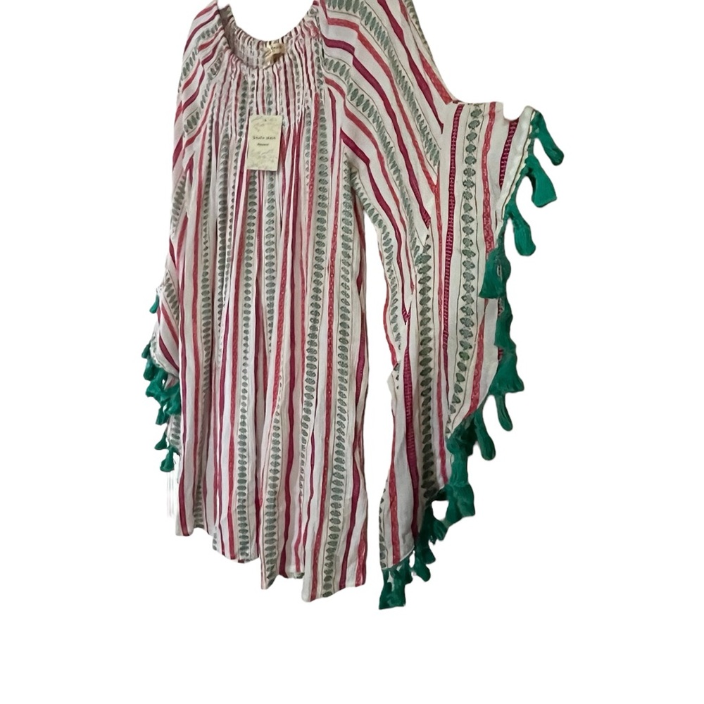 Studio West Apparel•Multicolor Striped Tassel Design Top
